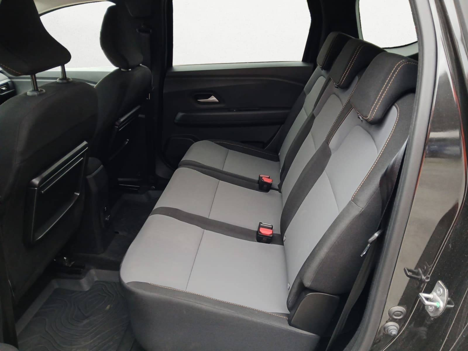 Vente en ligne Dacia Jogger  Hybrid 140 7 places GSR2 au prix de 25 990 €