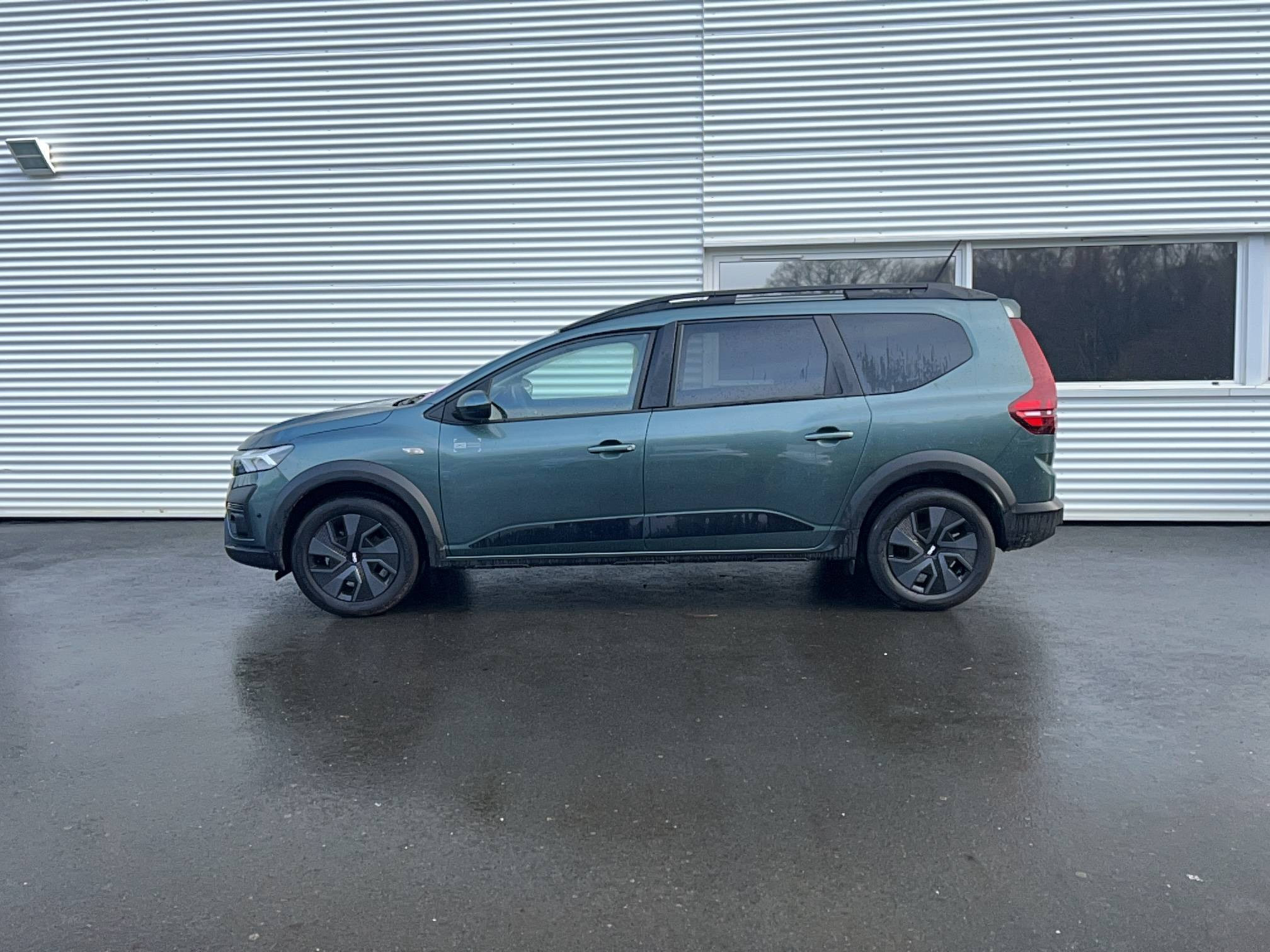 Vente en ligne Dacia Jogger  ECO-G 100 7 places GSR2 au prix de 18 790 €