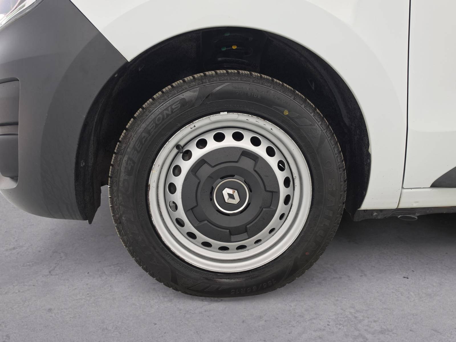 Vente en ligne Renault Express Van  BLUE DCI 75 - 22 au prix de 13 290 €