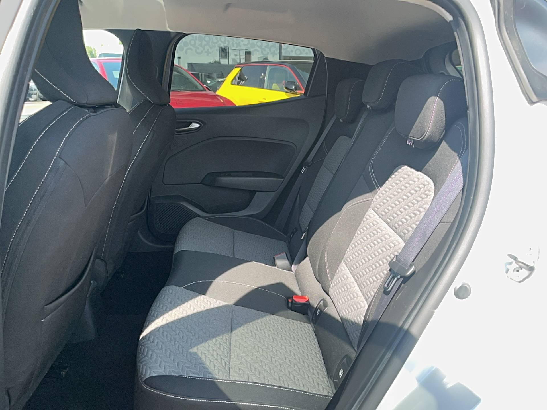 Vente en ligne Renault Clio 5 Clio TCe 100 GPL au prix de 14 491 €
