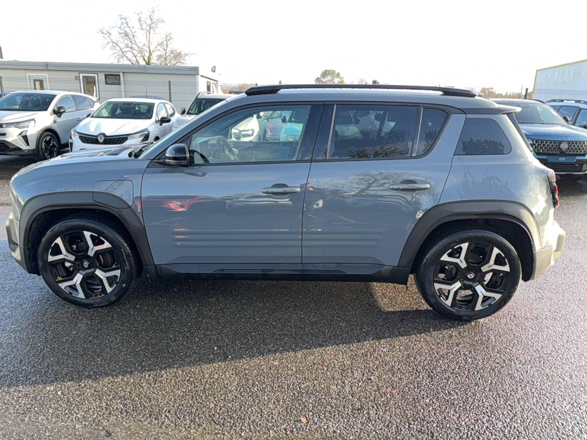 Renault R4 E-Tech  150 ch autonomie confort occasion de 2025 en vente à Concarneau