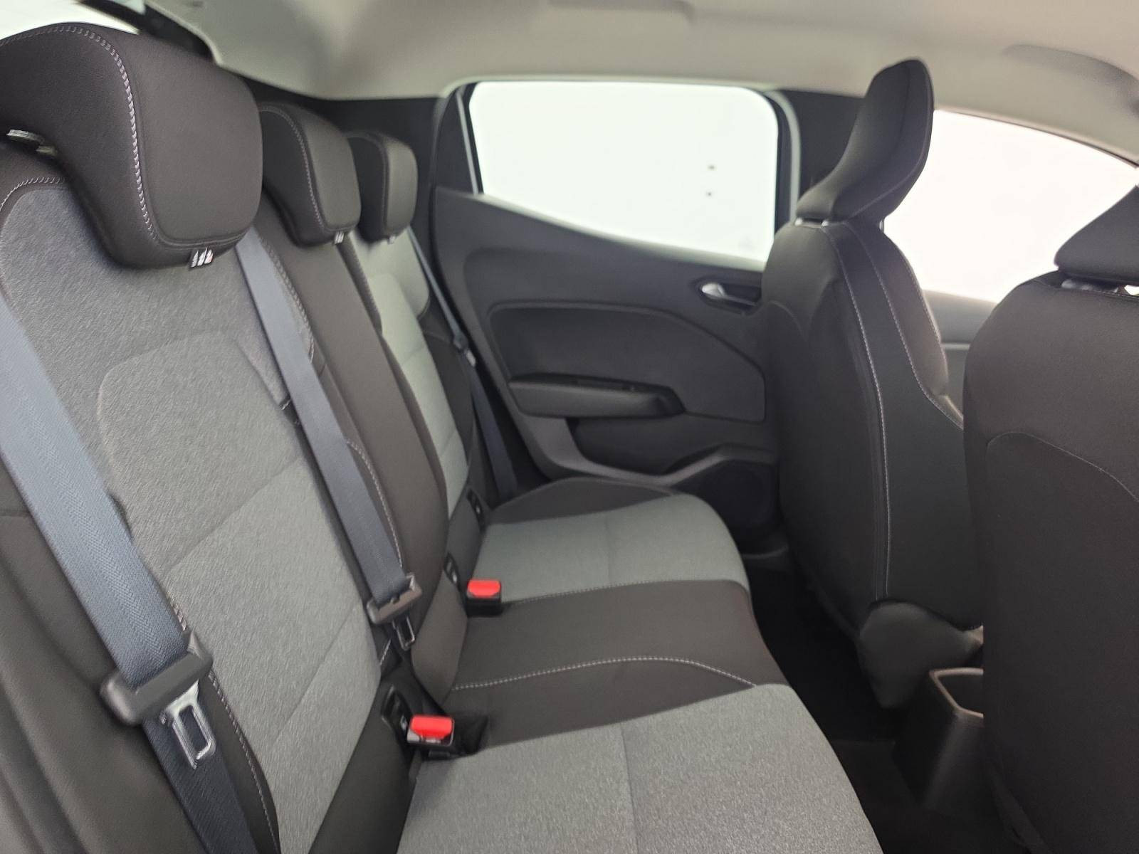Vente en ligne Renault Clio 5 Clio Blue dCi 100 ch GSR2 au prix de 16 990 €
