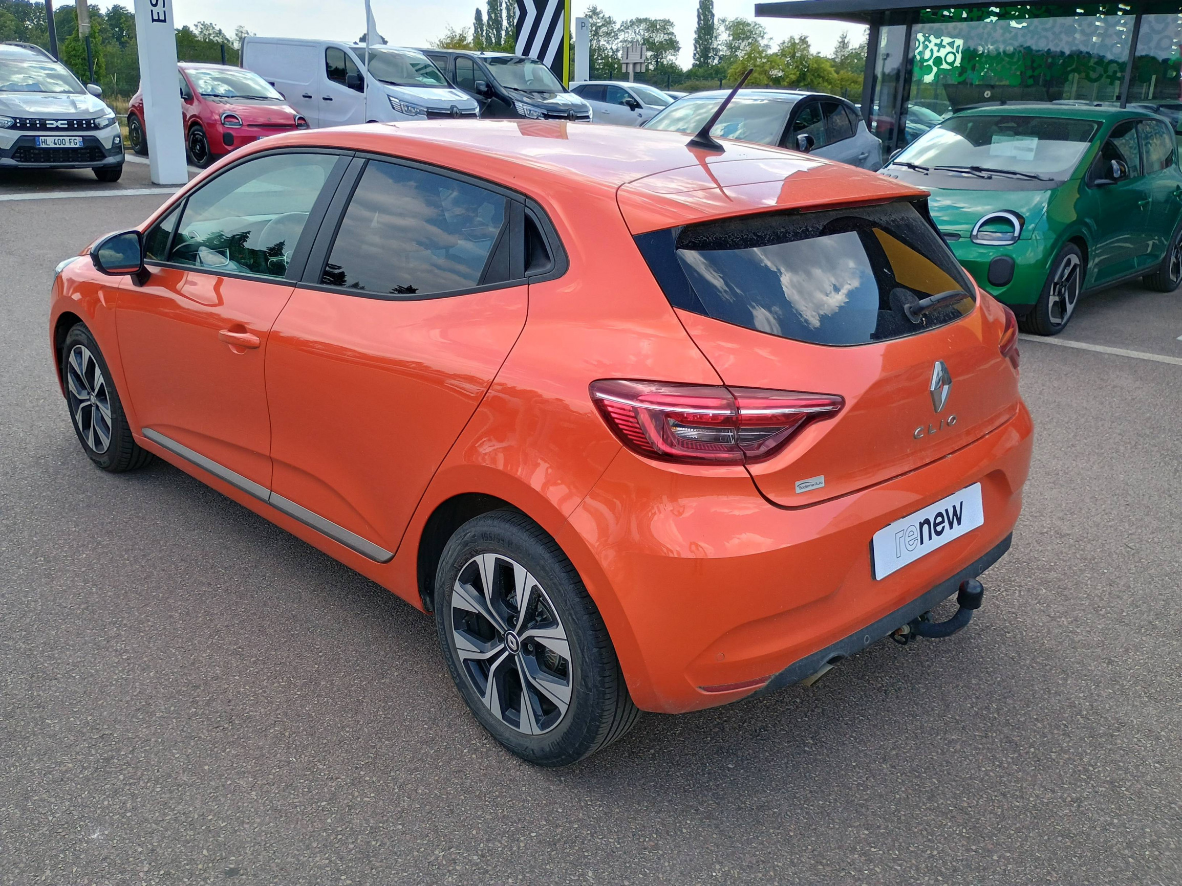 Vente en ligne Renault Clio 5 ECOLUTION SCE 65 CH au prix de 14 491 €