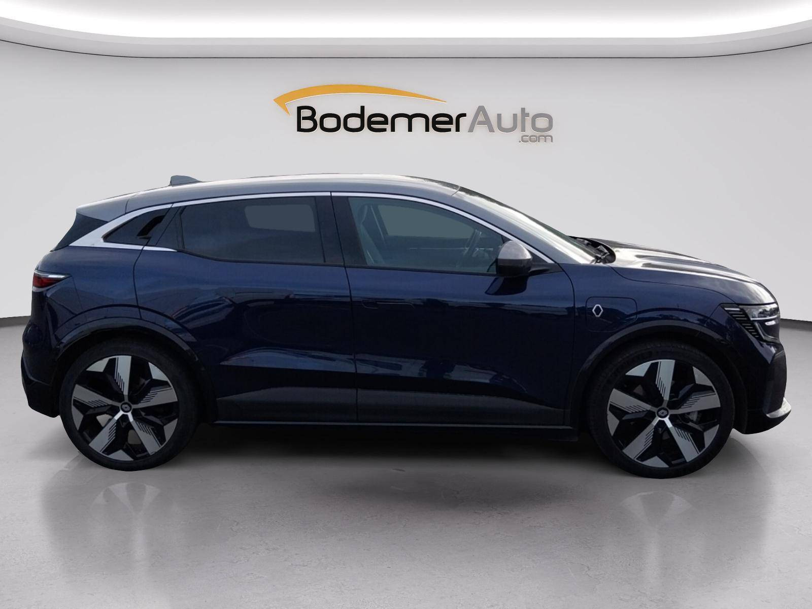 Vente en ligne Renault Megane E-Tech  EV60 220 ch super charge au prix de 23 990 €