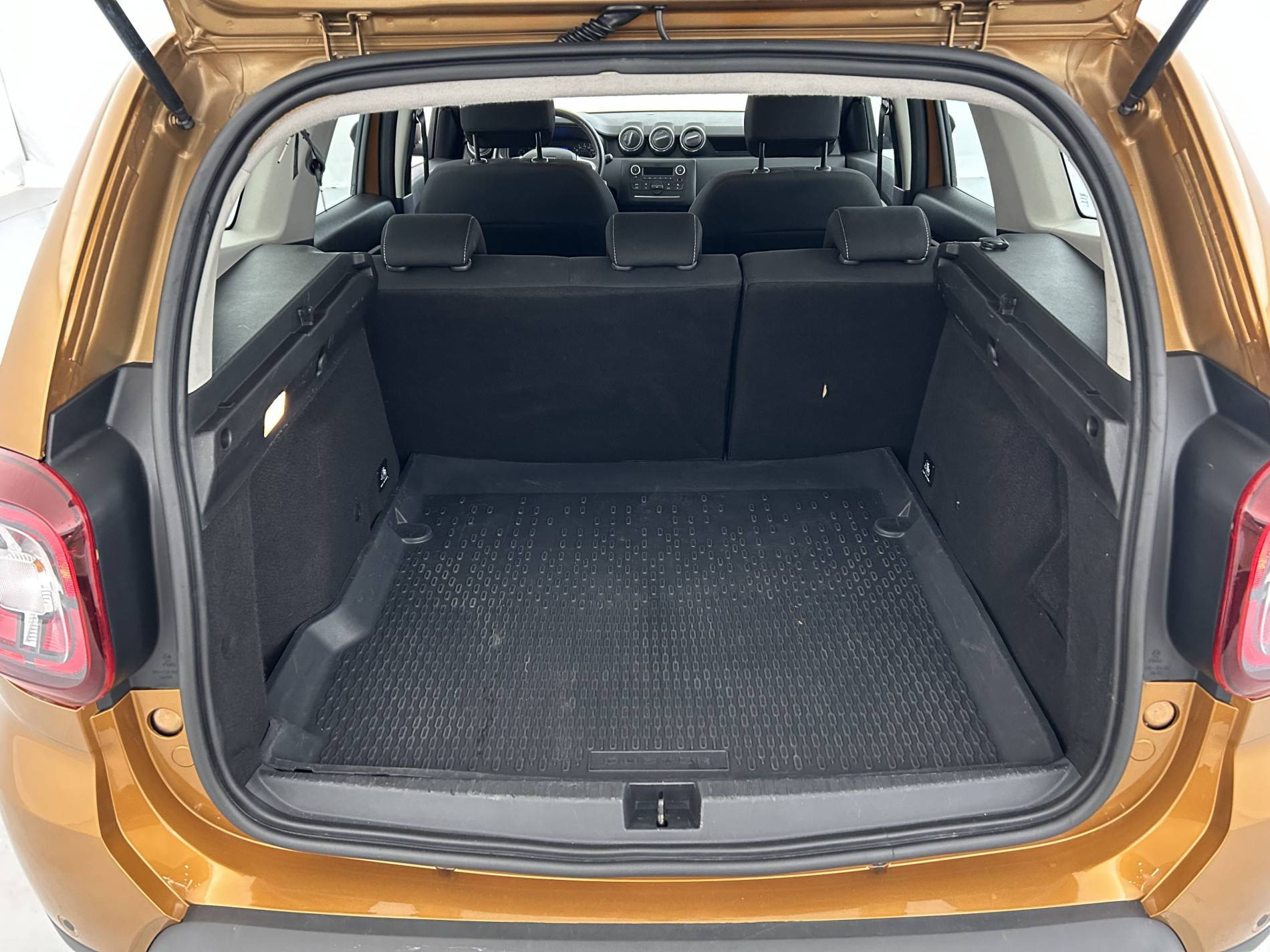Vente en ligne Dacia Duster  Blue dCi 115 4x2 au prix de 14 990 €
