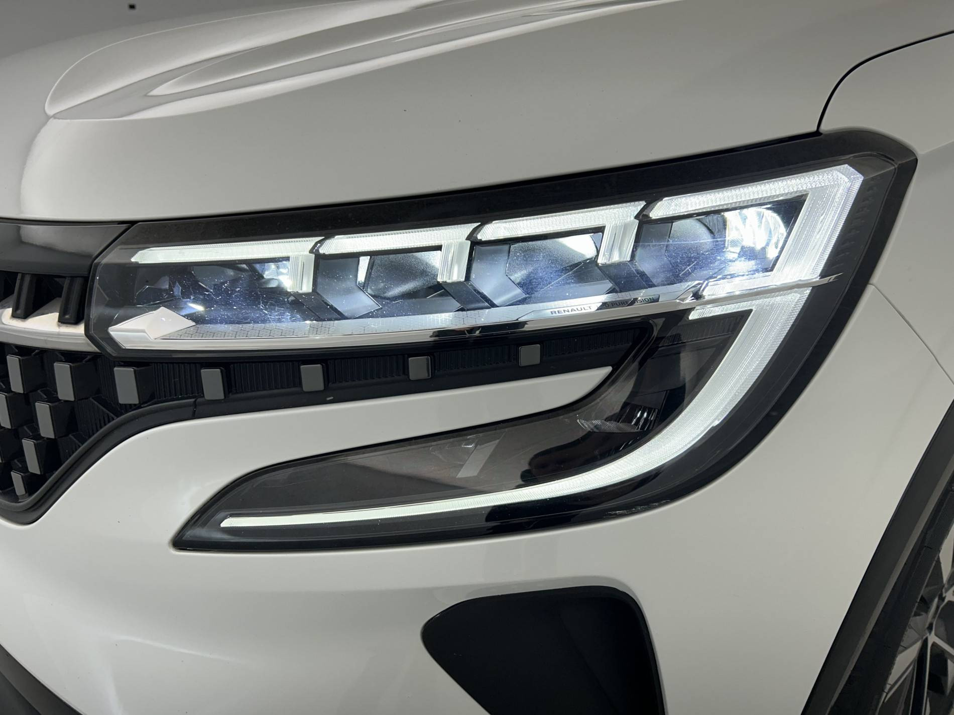 Vente en ligne Renault Austral  E-Tech hybrid 200 au prix de 26 990 €