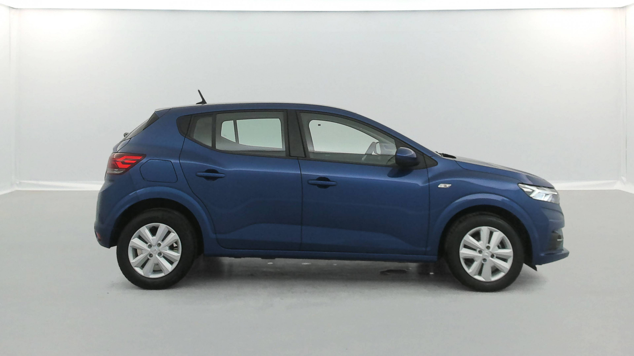 Vente en ligne Dacia Sandero  SCe 65 - 22 au prix de 12 490 €