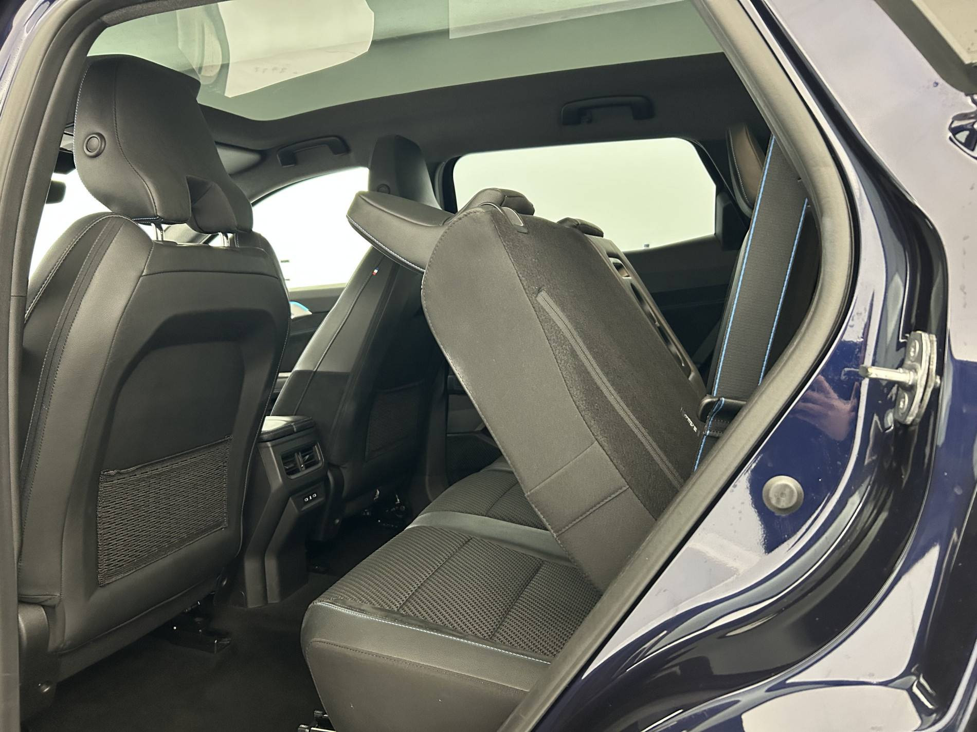 Vente en ligne Renault Espace Espace E-Tech full hybrid 200 GSR2 au prix de 33 990 €