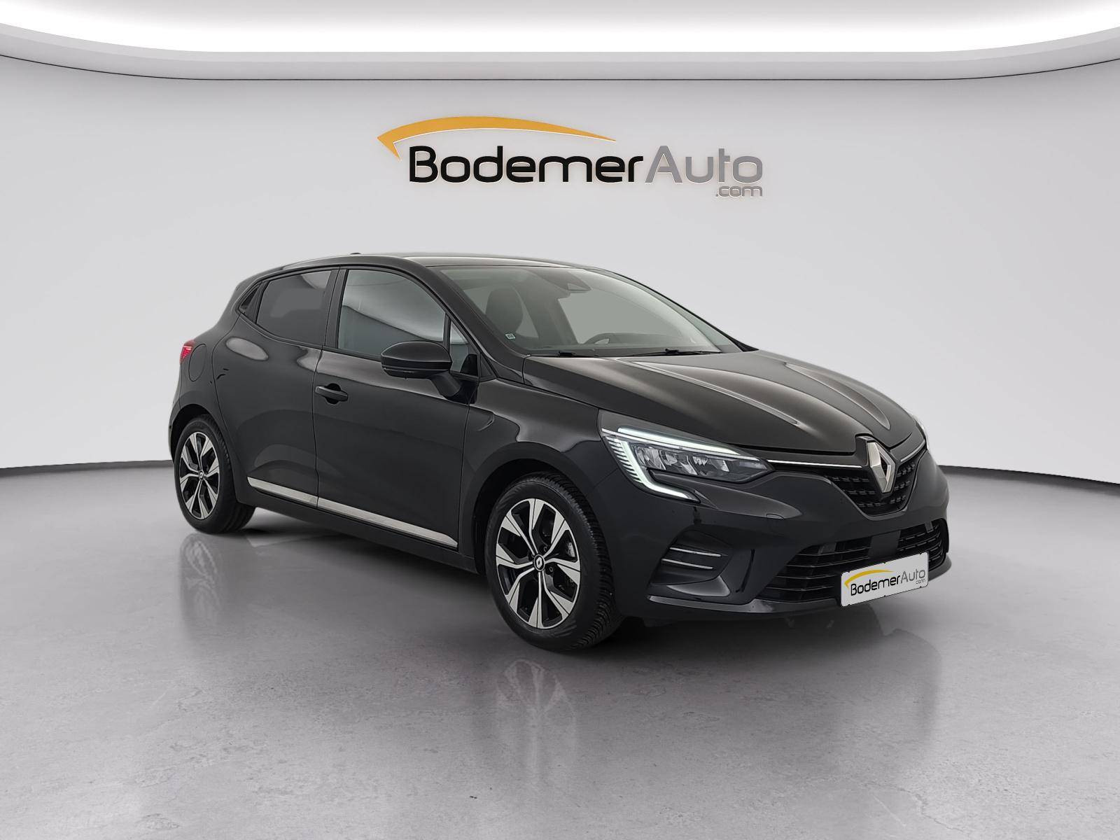 Vente en ligne Renault Clio 5 Clio E-Tech full hybrid 145 au prix de 16 990 €