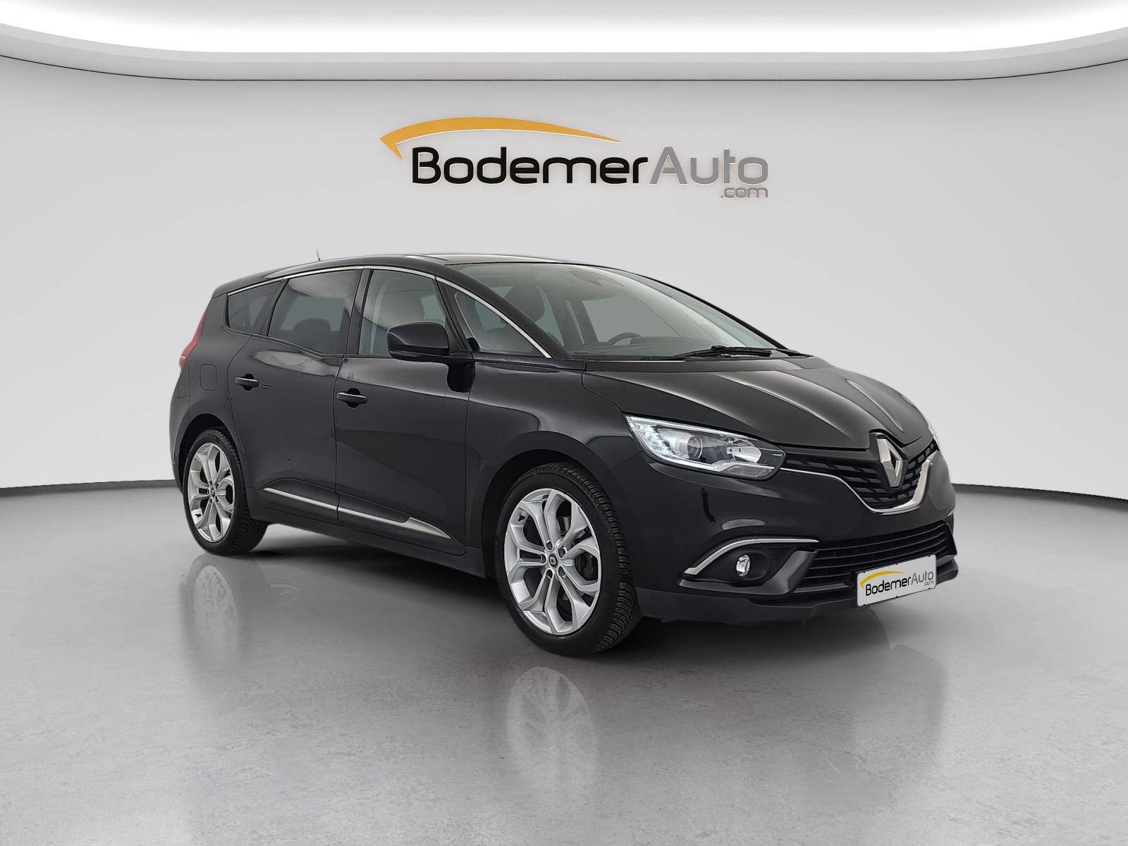 Vente en ligne Renault Grand Scenic 4 Grand Scenic Blue dCi 120 au prix de 13 999 €