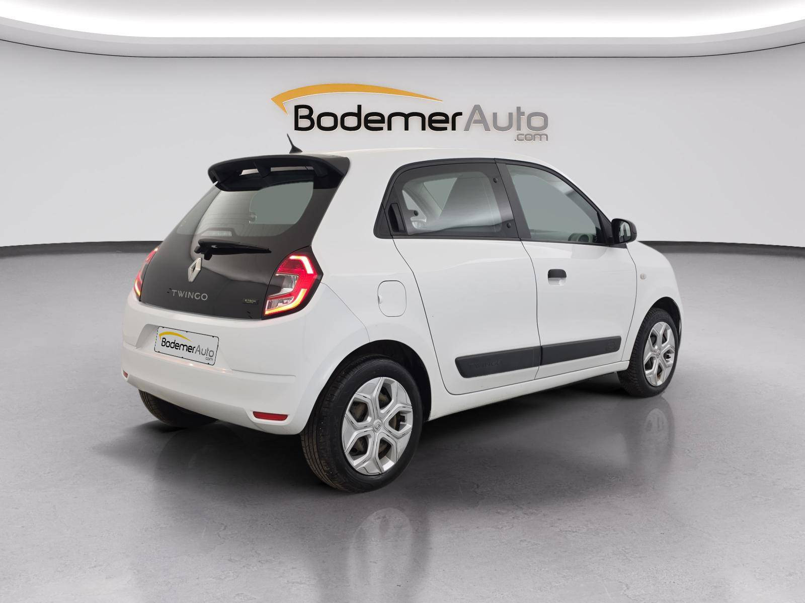 Vente en ligne Renault Twingo Electrique Twingo III E-Tech au prix de 11 390 €