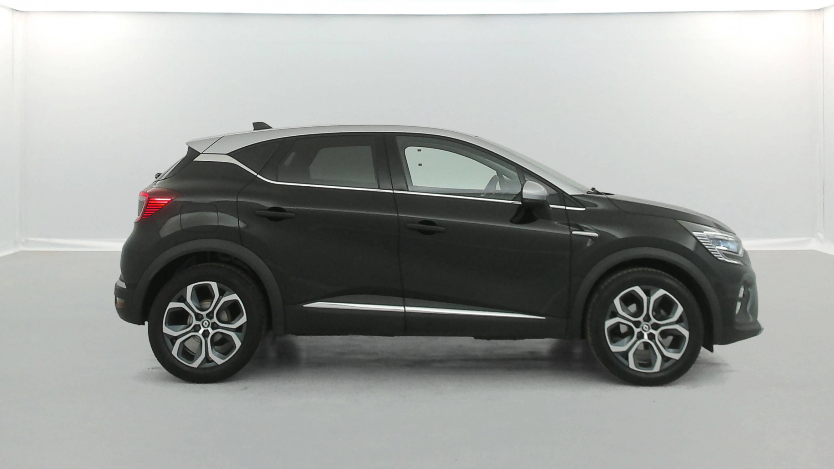 Vente en ligne Renault Captur  TCe 90 au prix de 16 990 €