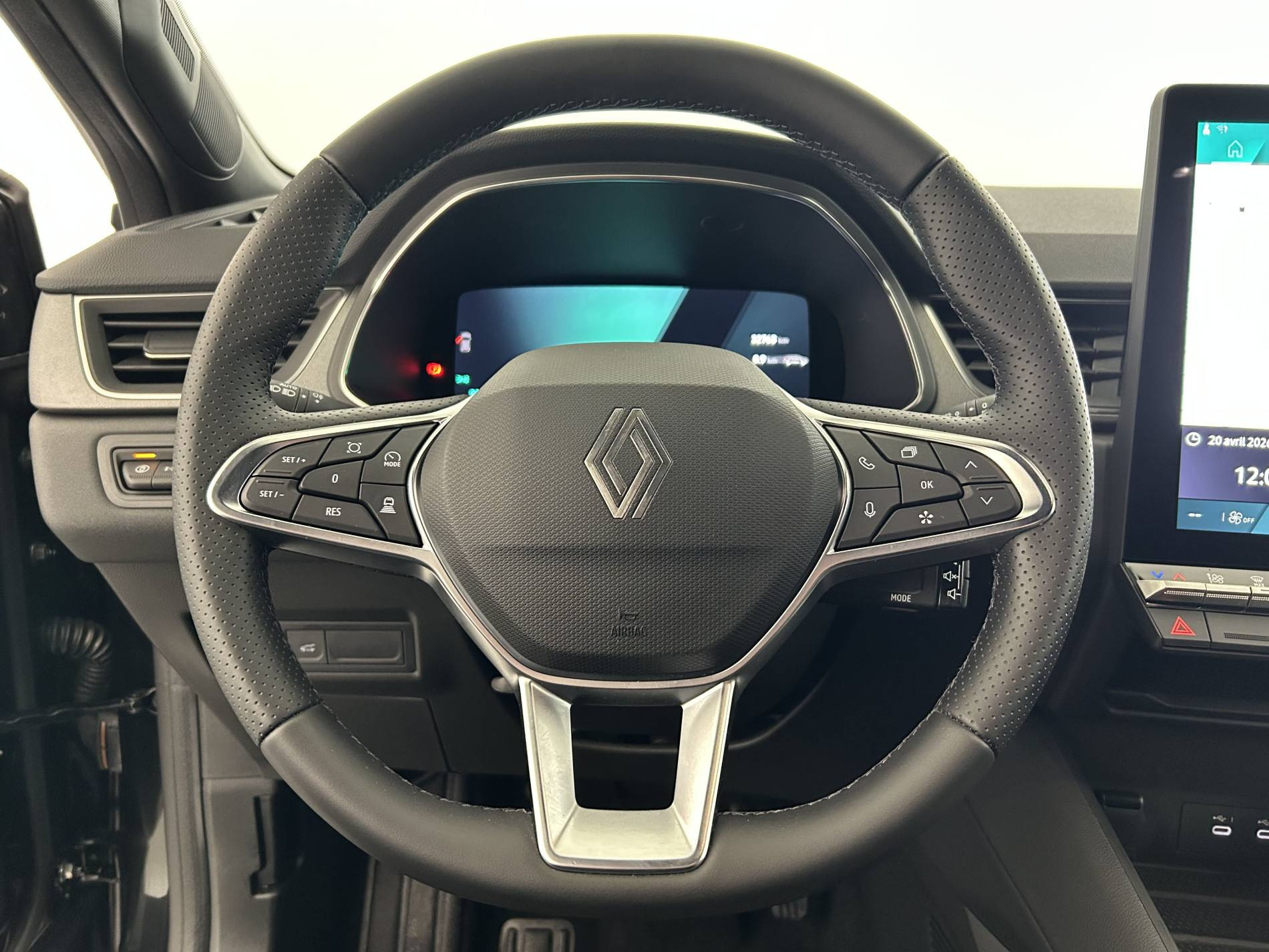 Vente en ligne Renault Symbioz  E-Tech full hybrid 145 au prix de 24 990 €