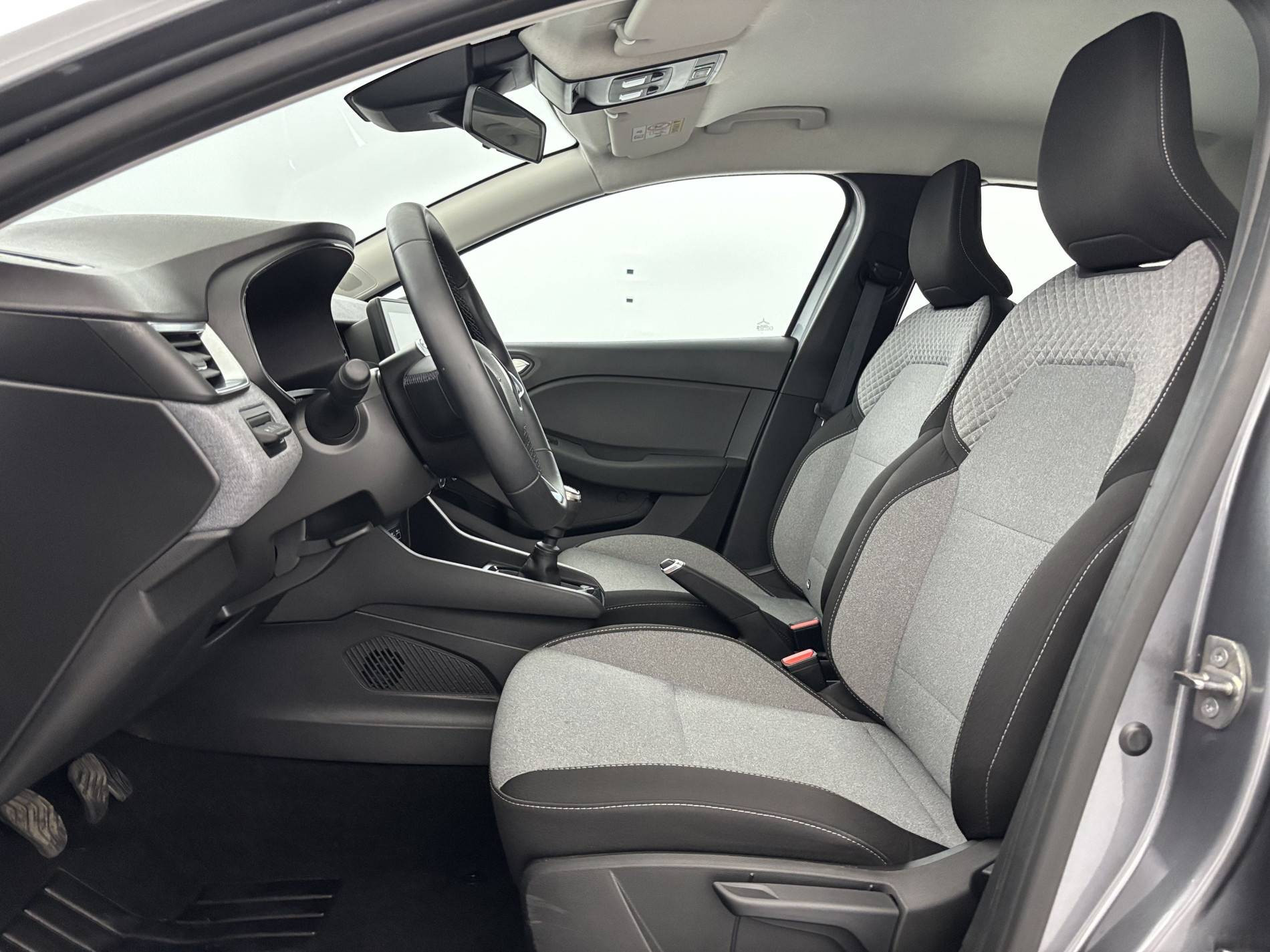 Vente en ligne Renault Clio 5 Clio TCe 90 au prix de 14 990 €