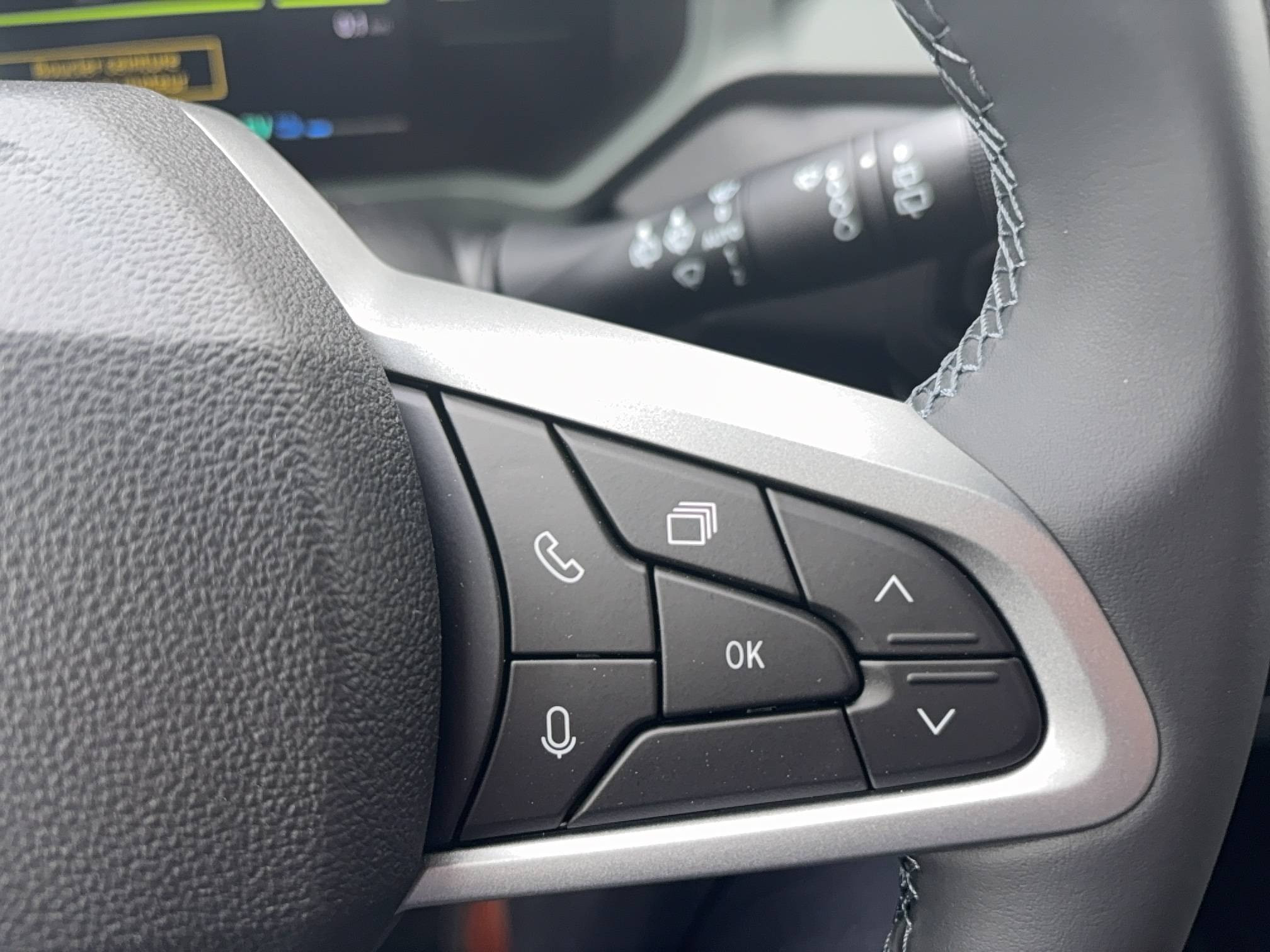 Vente en ligne Dacia Duster  Hybrid 155 au prix de 29 200 €