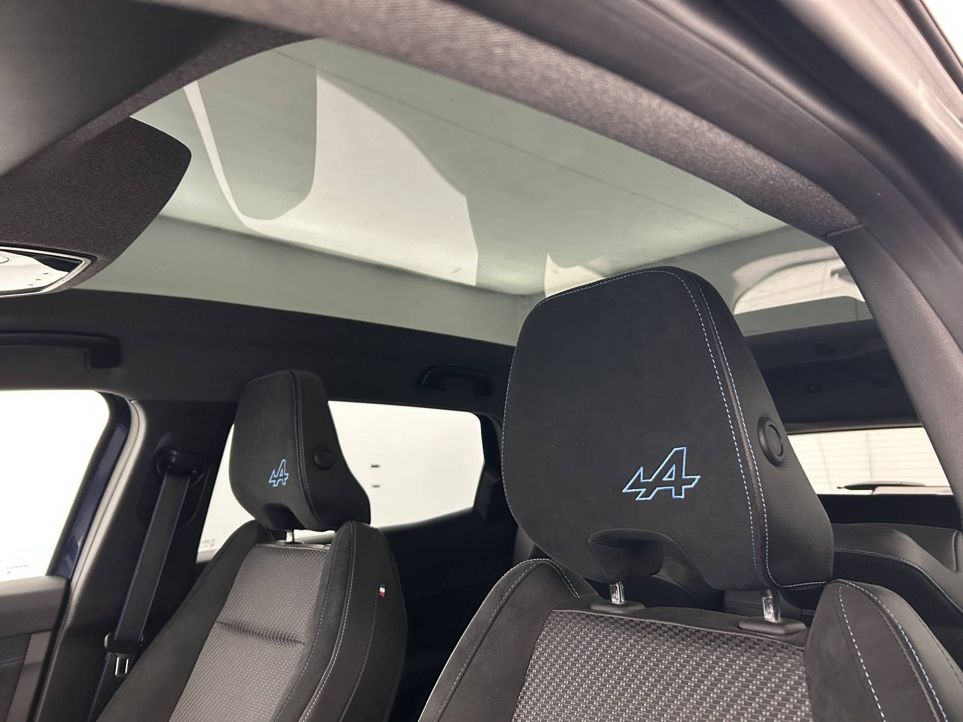 Vente en ligne Renault Espace Espace E-Tech full hybrid 200 GSR2 au prix de 33 990 €