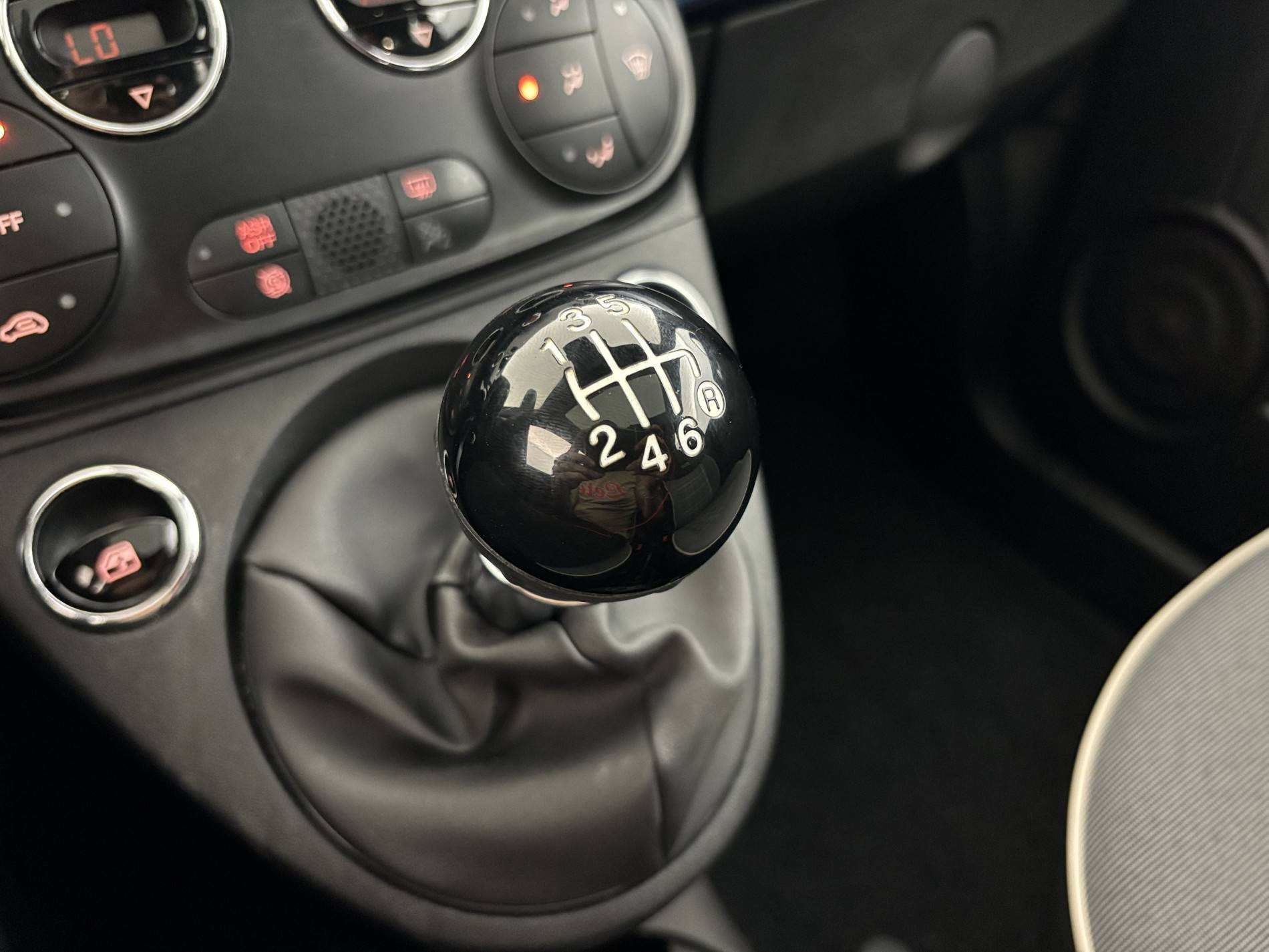 Vente en ligne Fiat 500 500 1.0 70 ch Hybride BSG S/S au prix de 10 490 €