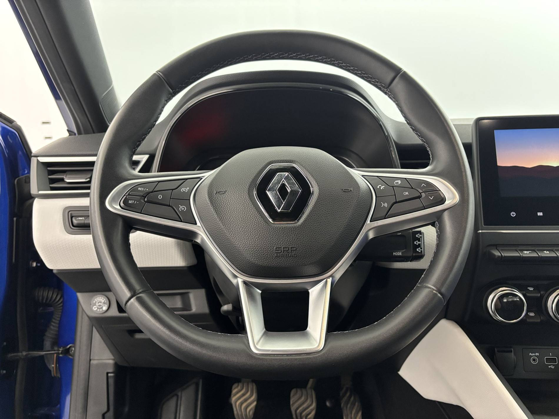Vente en ligne Renault Clio 5 Clio TCe 100 GPL - 21N au prix de 12 390 €