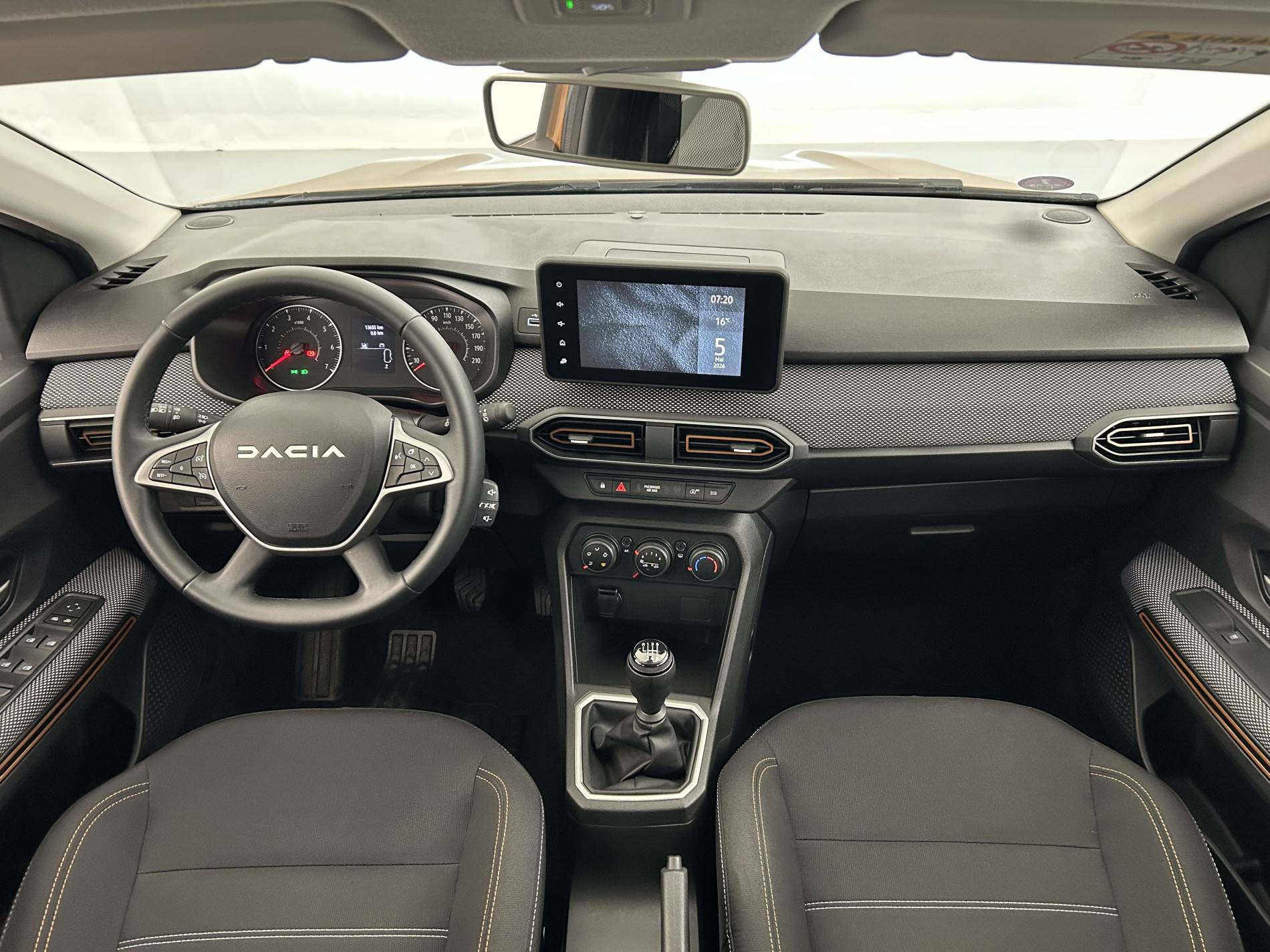 Vente en ligne Dacia Sandero  ECO-G 100 au prix de 15 490 €