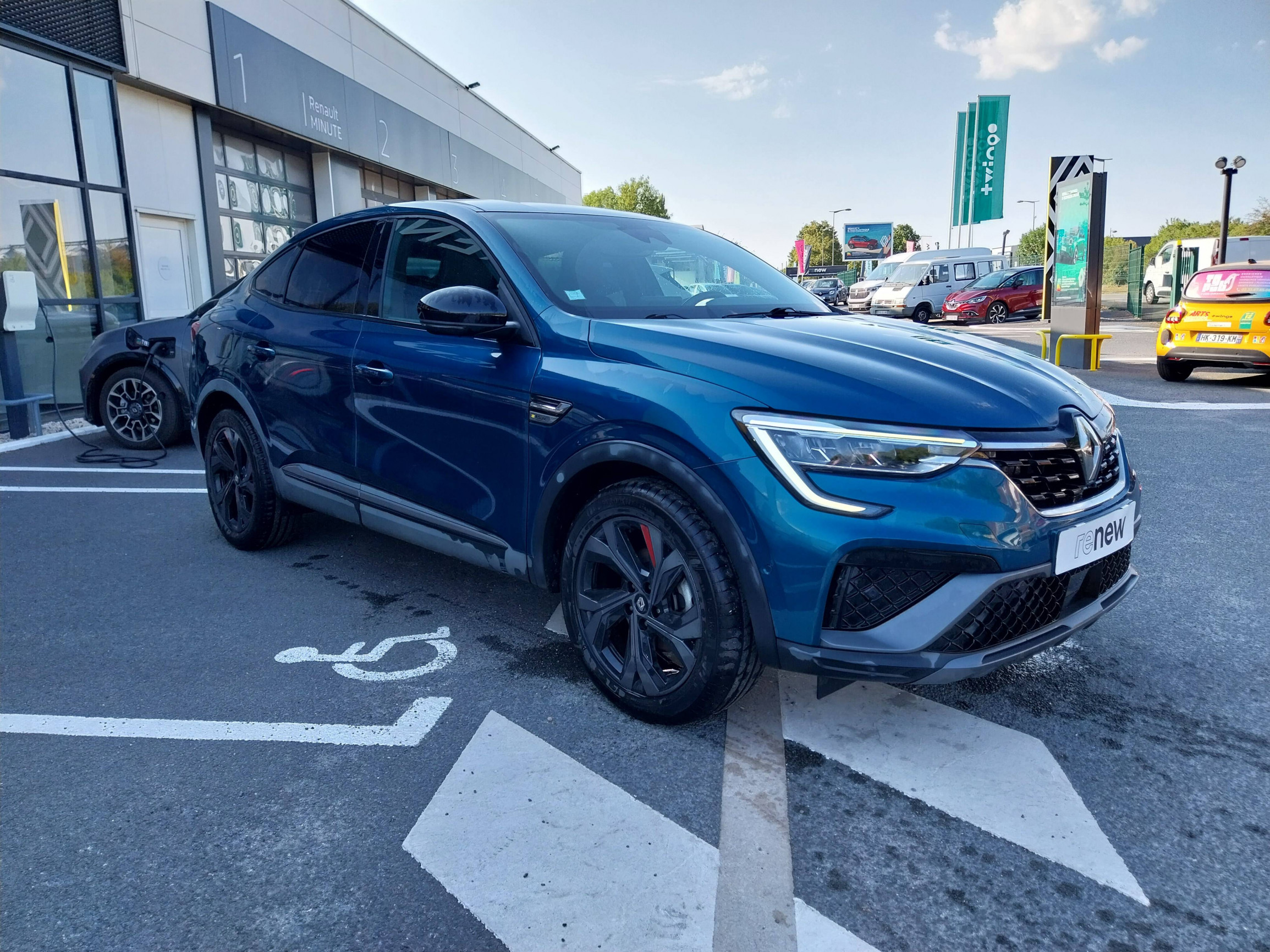 Vente en ligne Renault Arkana  E-Tech 145 - 21B au prix de 19 500 €