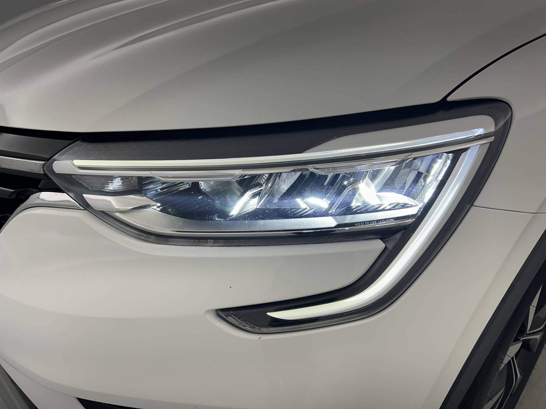 Vente en ligne Renault Arkana  E-Tech hybride 145 - 22 au prix de 20 990 €