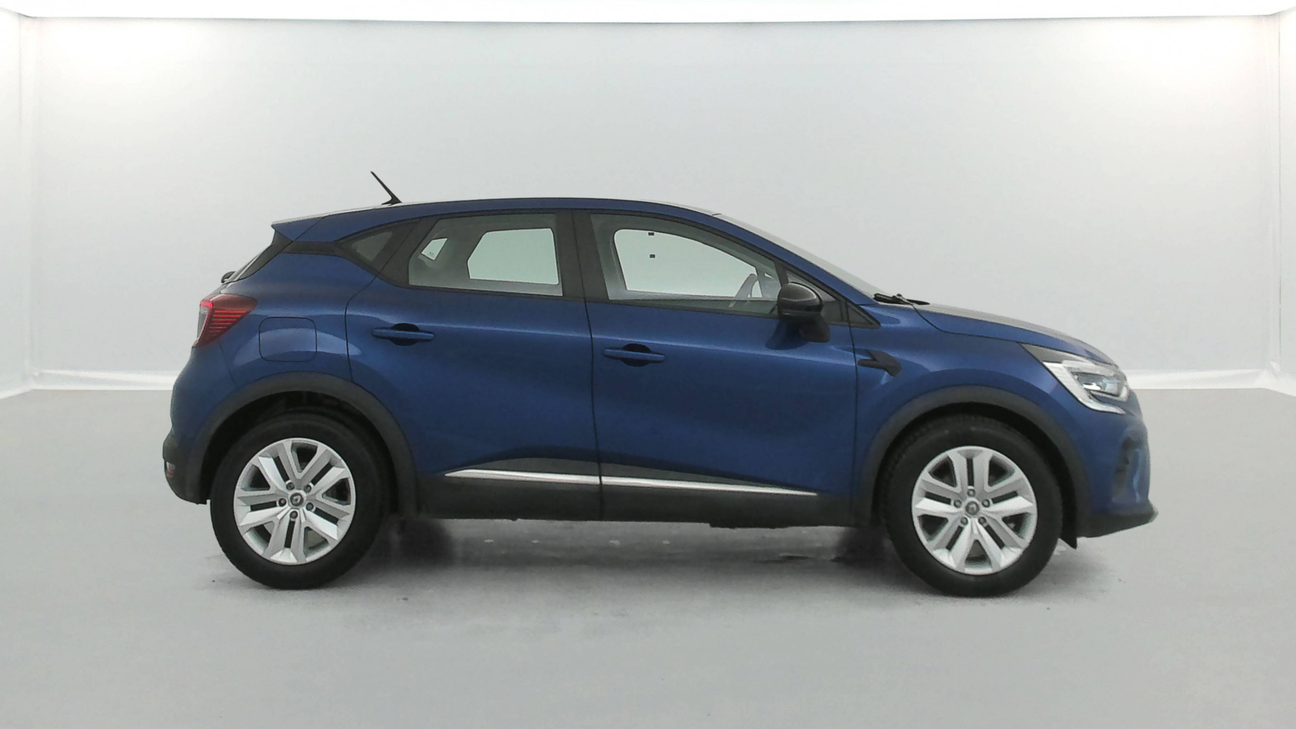 Vente en ligne Renault Captur  Blue dCi 95 au prix de 14 890 €