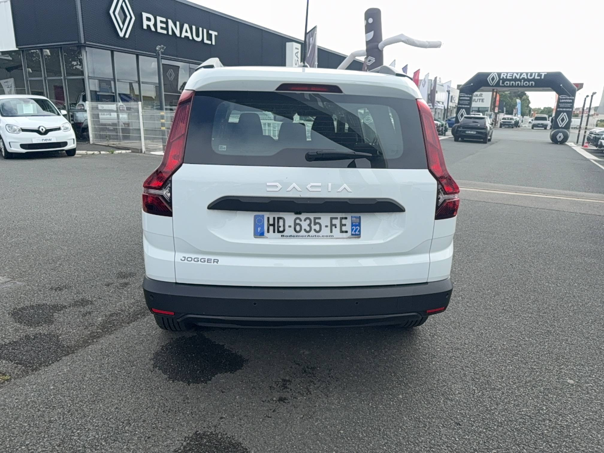 Vente en ligne Dacia Jogger  ECO-G 100 7 places GSR2 au prix de 18 990 €