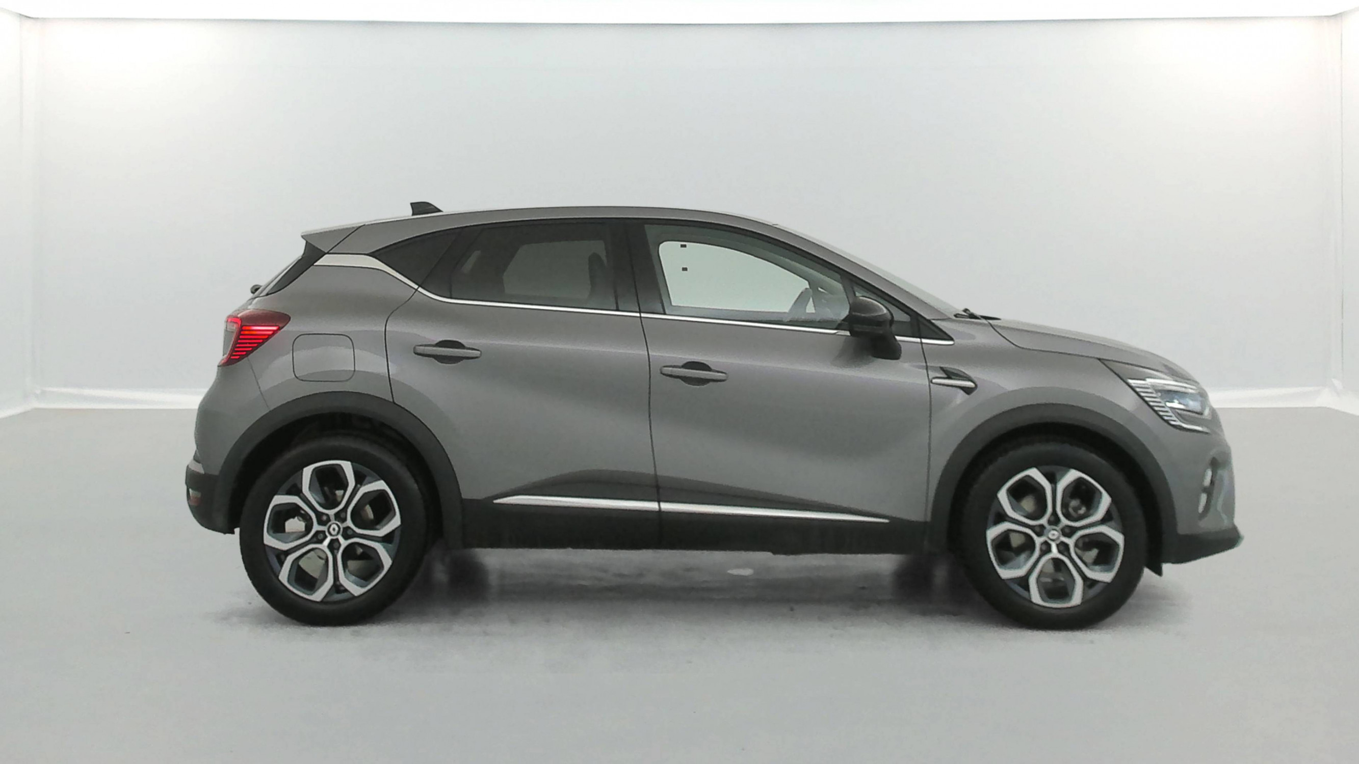 Vente en ligne Renault Captur  E-Tech full hybrid 145 au prix de 19 990 €
