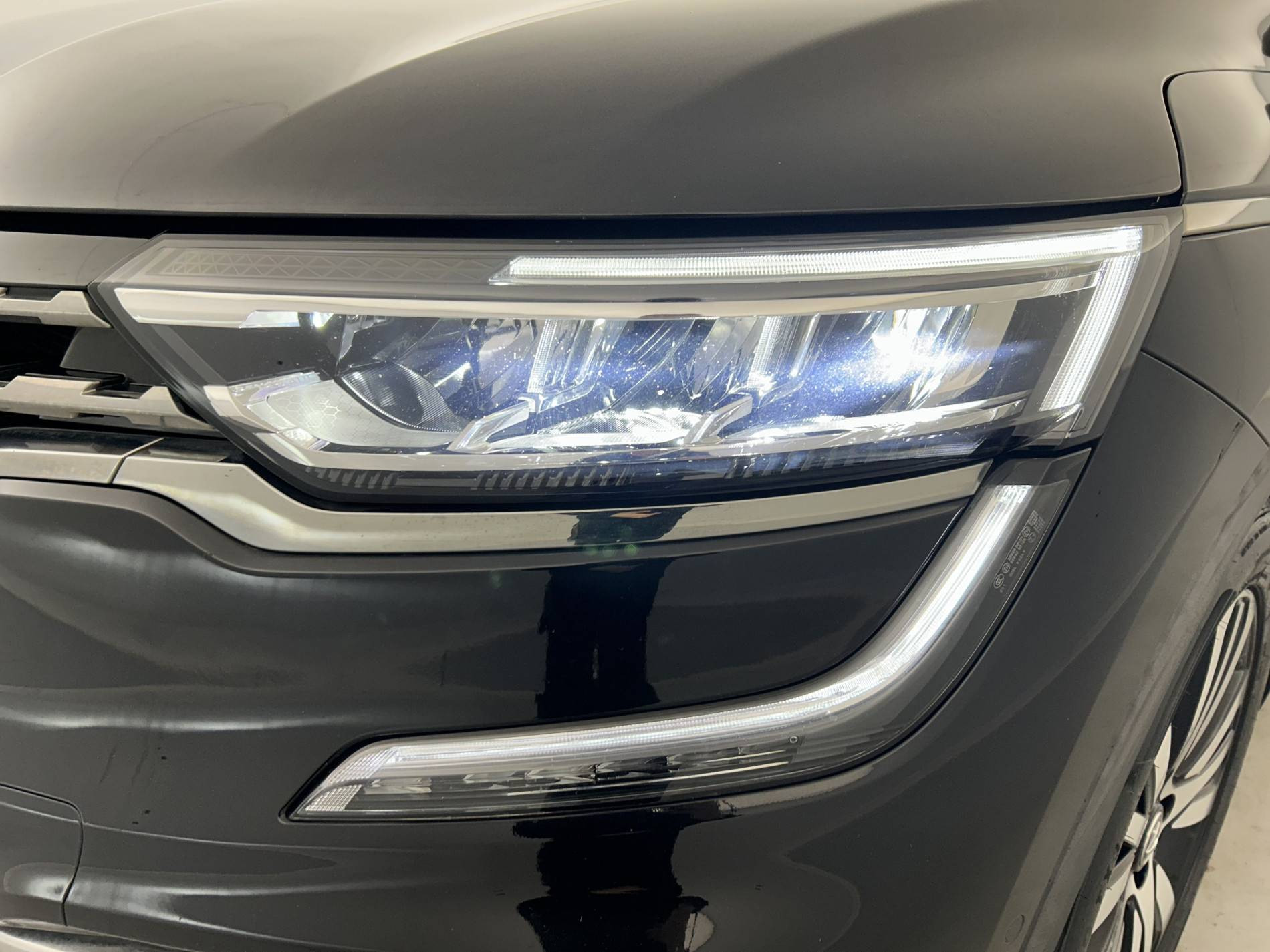 Vente en ligne Renault Koleos  Tce 160 EDC au prix de 22 990 €