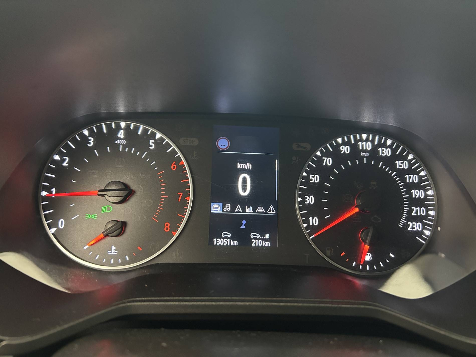 Vente en ligne Renault Clio 5 Clio TCe 90 - 21 au prix de 14 450 €