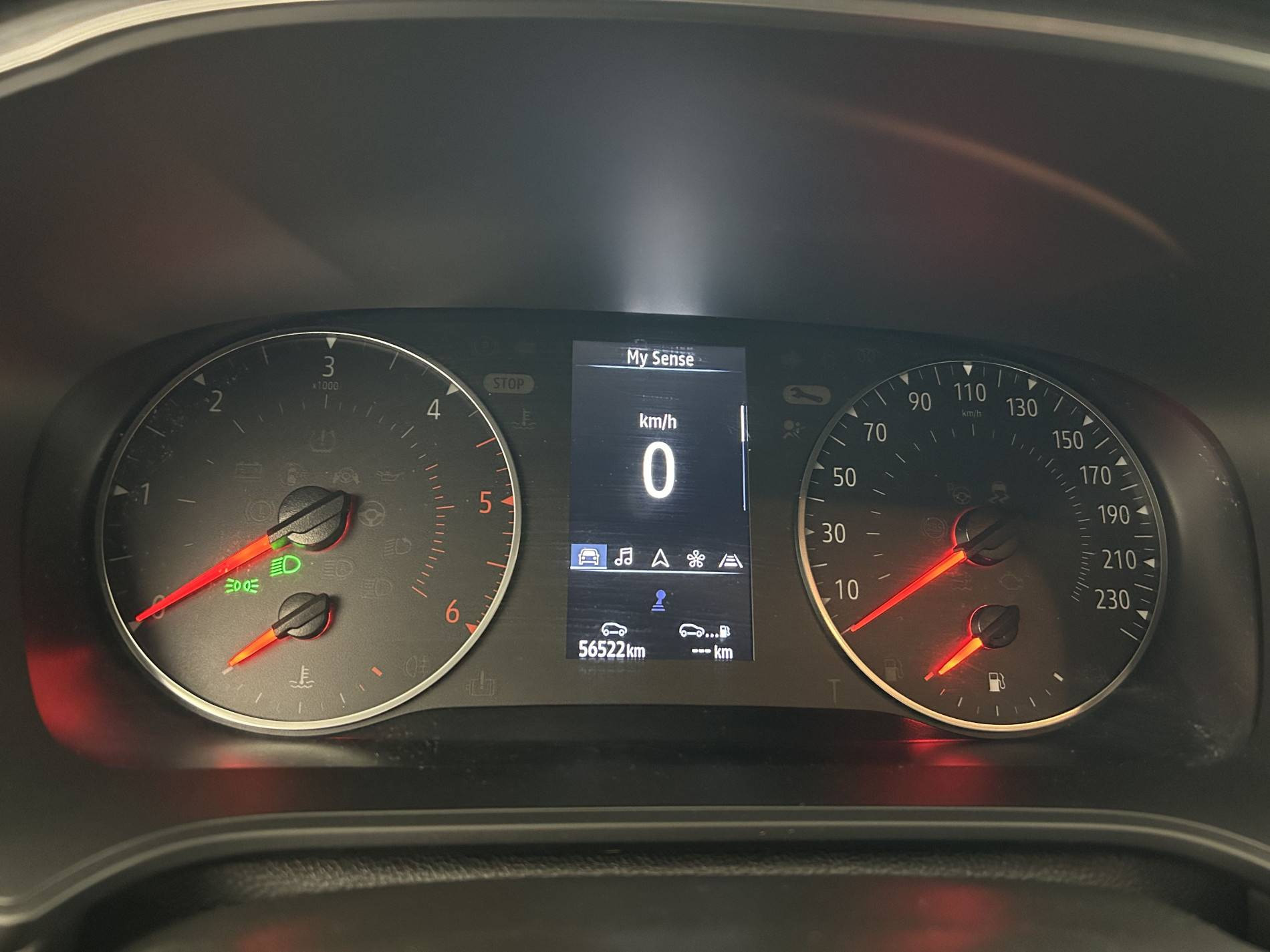 Vente en ligne Renault Megane 4 Mégane IV Berline Blue dCi 115 - 21N au prix de 16 990 €
