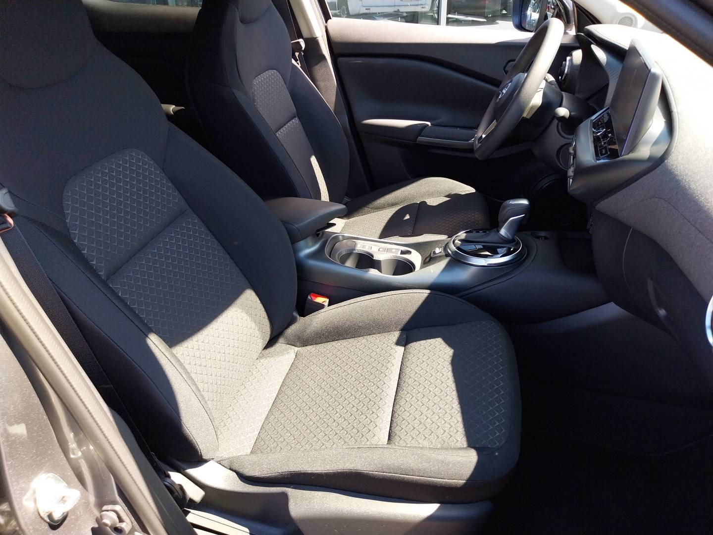 Vente en ligne Nissan Juke  HYBRID 143 au prix de 26 950 €