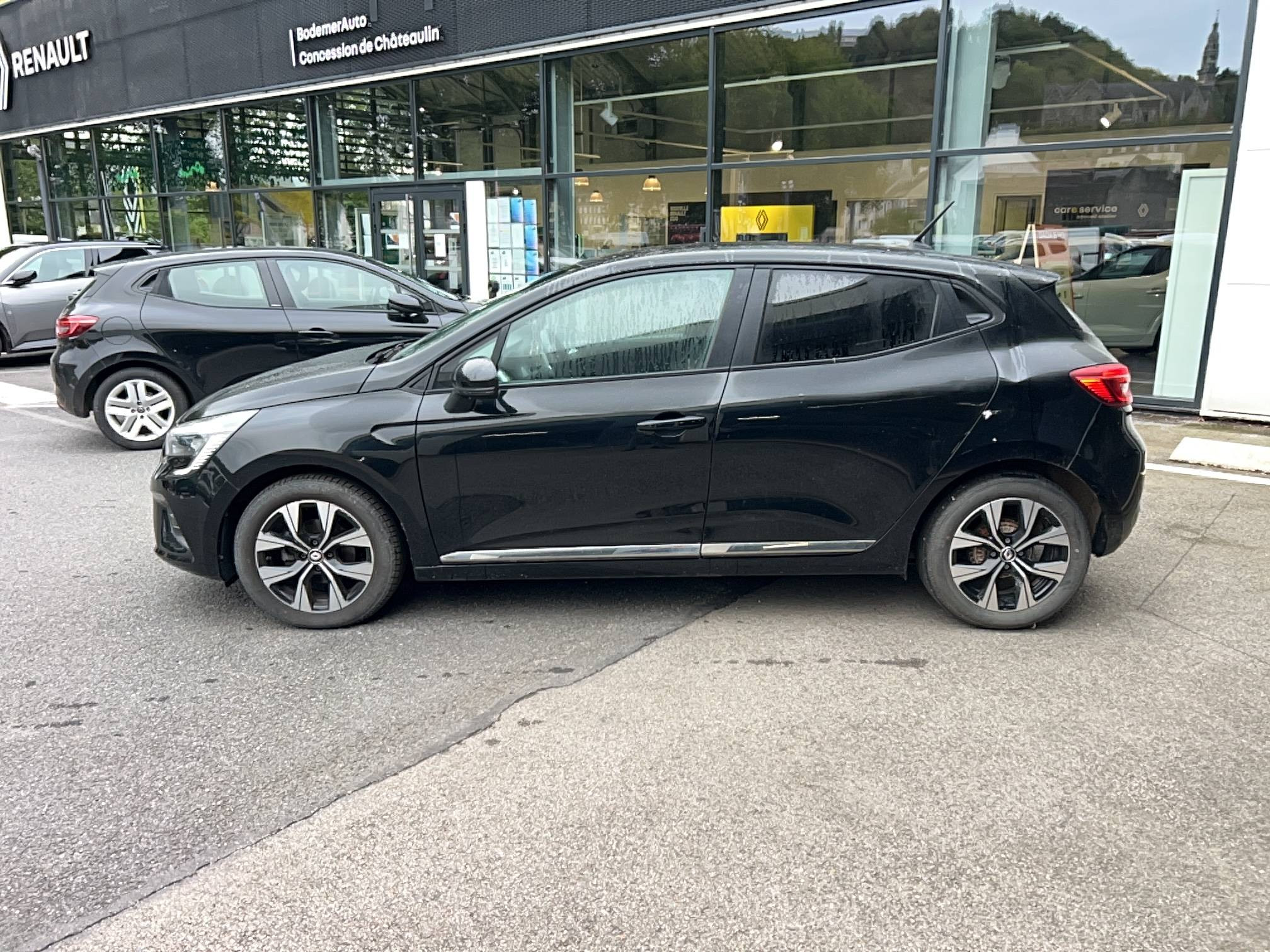 Vente en ligne Renault Clio 5 Clio SCe 65 au prix de 12 990 €