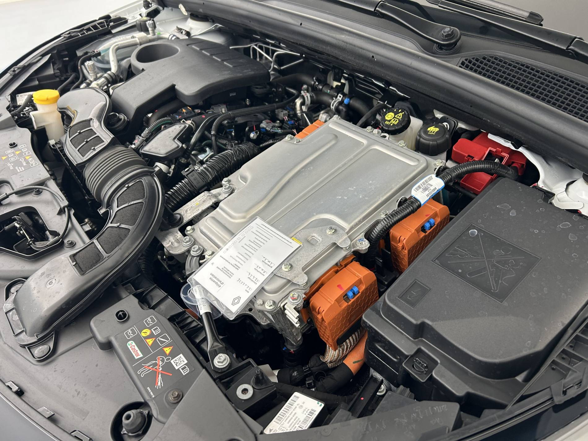 Vente en ligne Renault Clio 5 Clio E-Tech full hybrid 145 ch GSR2 au prix de 19 990 €