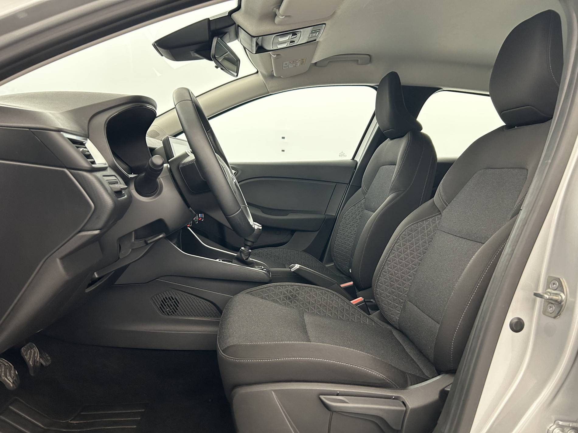 Vente en ligne Renault Clio 5 Clio TCe 90 au prix de 14 990 €