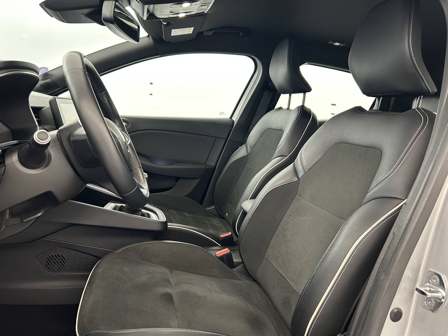 Vente en ligne Renault Clio 5 Clio TCe 100 au prix de 11 890 €