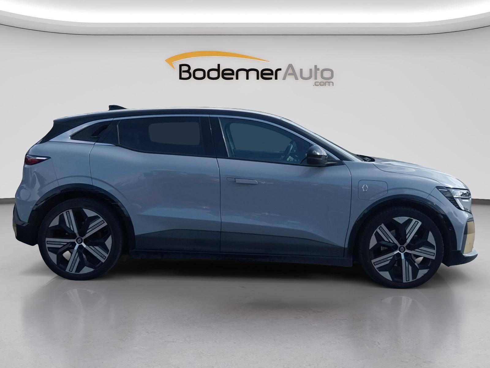 Vente en ligne Renault Megane E-Tech  EV60 220 ch super charge au prix de 25 499 €