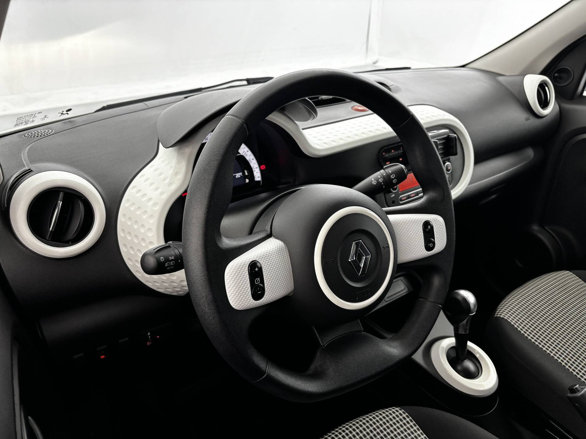 Vente en ligne Renault Twingo Electrique Twingo III Achat Intégral - 21 au prix de 9 890 €