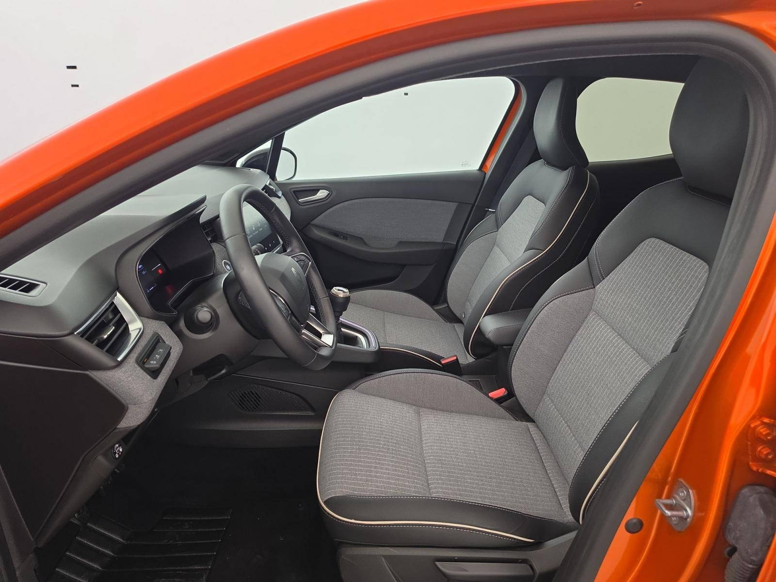 Vente en ligne Renault Clio 5 Clio Eco-G 100 ch GSR2 au prix de 16 990 €