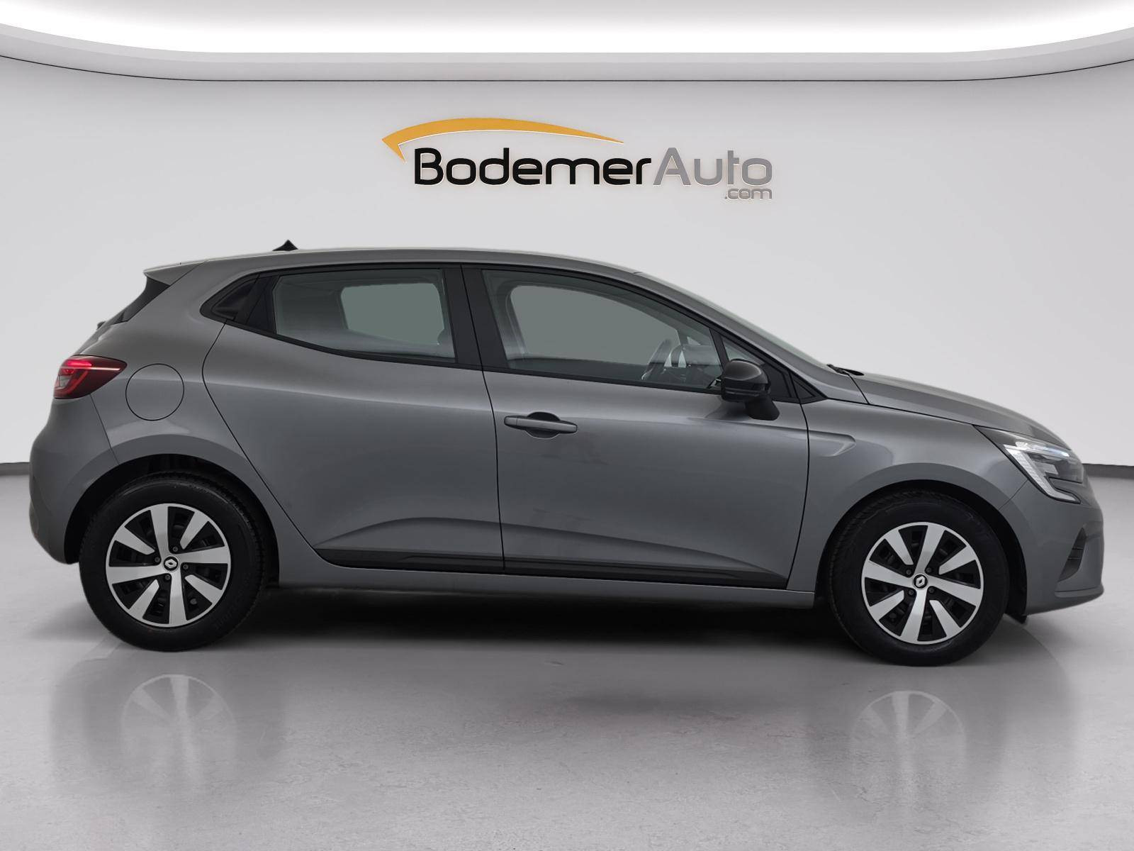 Vente en ligne Renault Clio 5 Clio TCe 90 au prix de 14 890 €