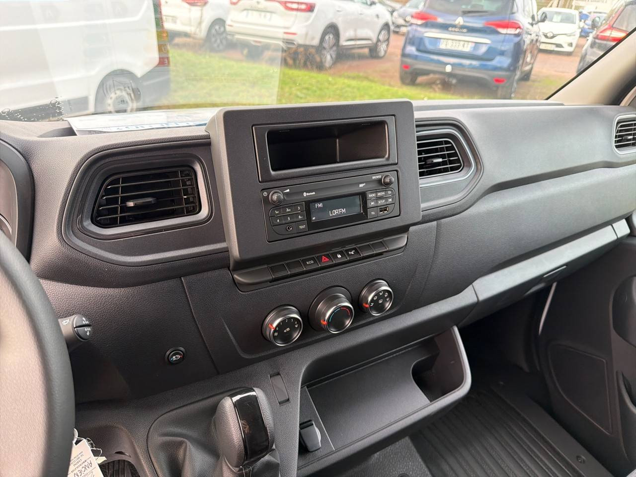 Vente en ligne Renault Master E-Tech MASTER ELECTRIQUE FGN L2H2 F3500 EV52 au prix de 27 990 €