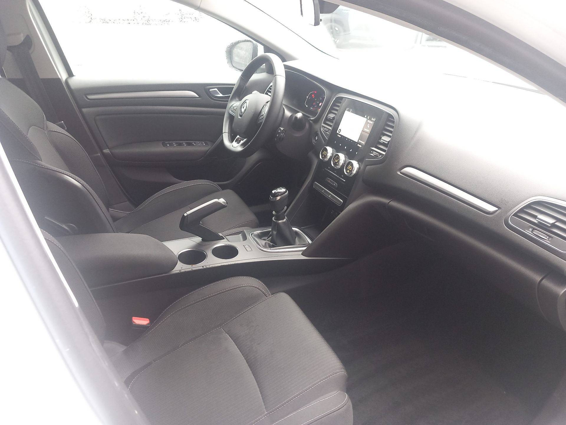 Vente en ligne Renault Megane 4 Mégane IV Berline TCe 115 FAP au prix de 13 490 €