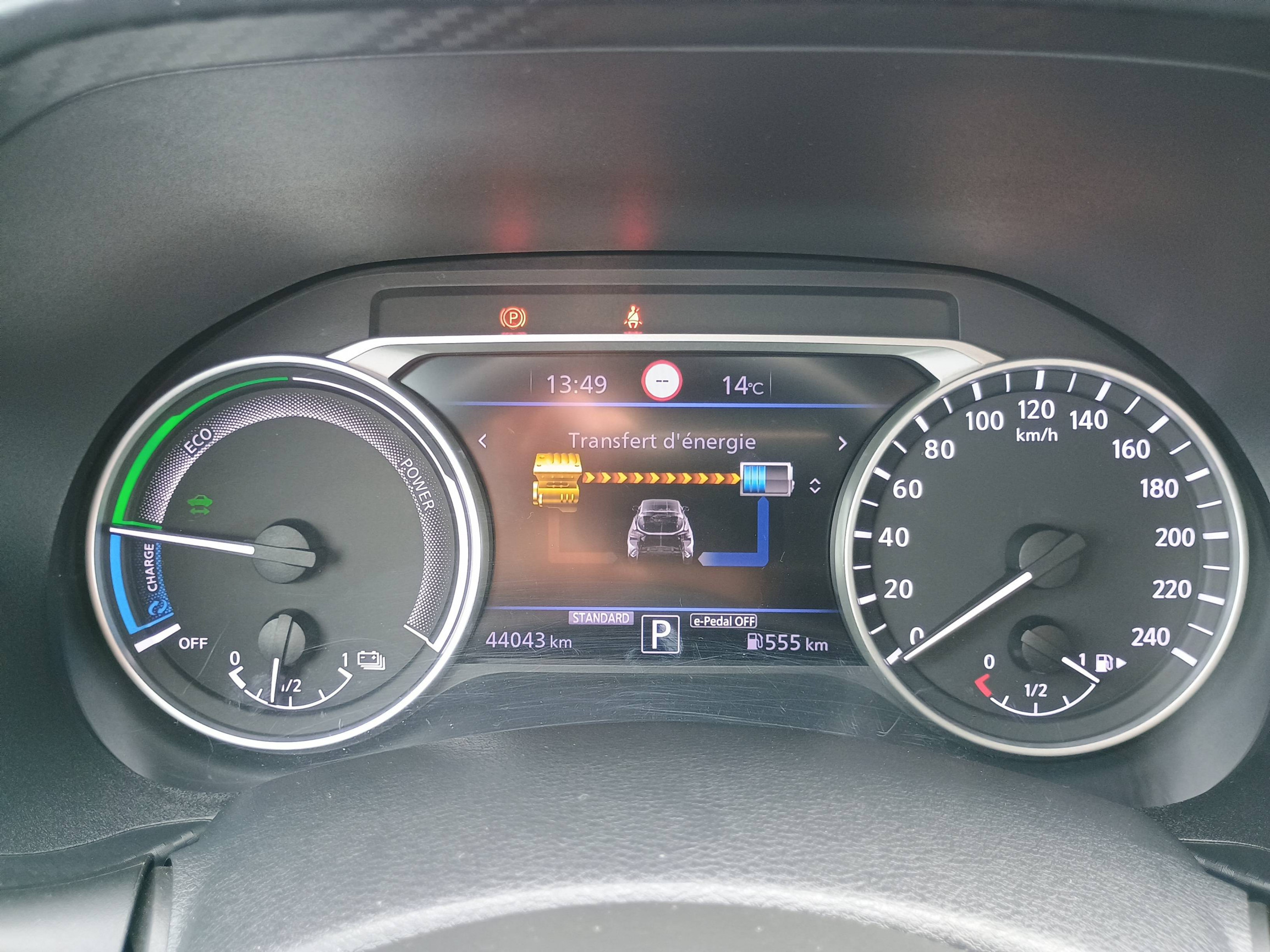 Vente en ligne Nissan Juke JUKE HYBRIDE 143 CH au prix de 19 990 €