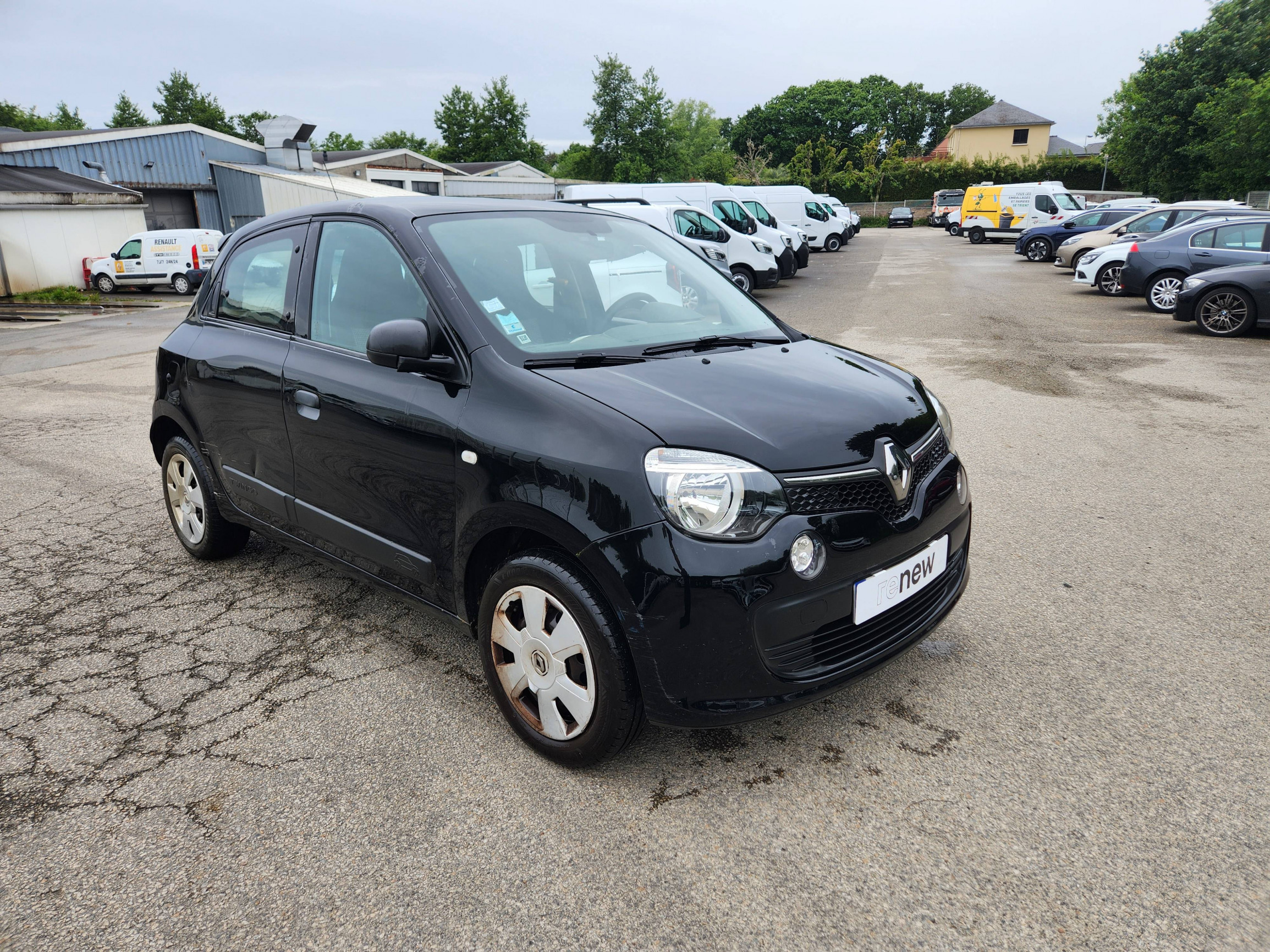 Vente en ligne Renault Twingo 3  1.0 SCe 70 BC au prix de 7 999 €