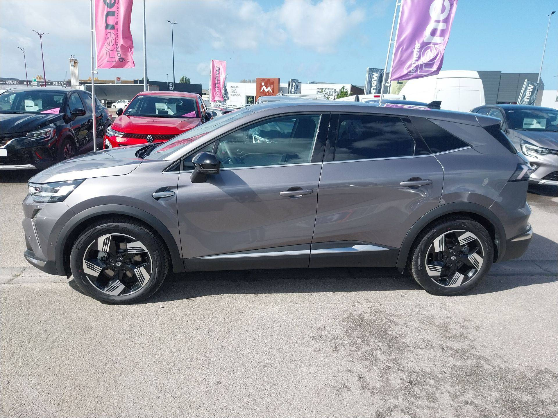 Vente en ligne Renault Symbioz  E-Tech full hybrid 145 au prix de 27 490 €