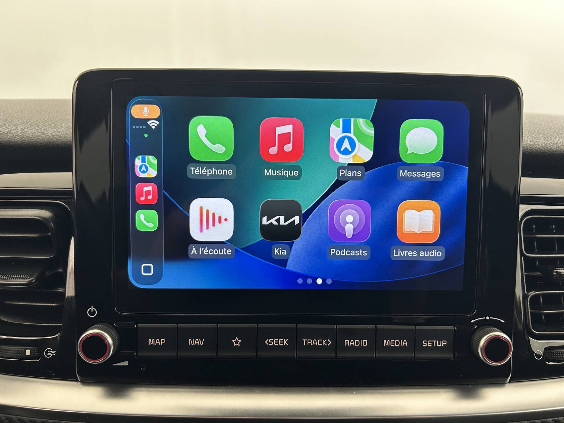 Vente en ligne Kia Stonic  1.0 T-GDi 120 ch MHEV DCT7 au prix de 17 500 €