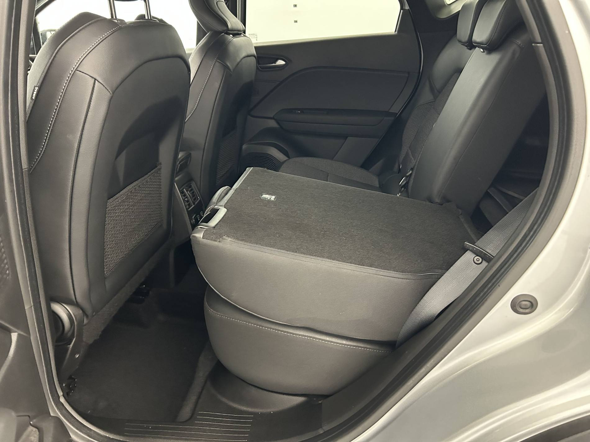 Vente en ligne Renault Captur  E-Tech 145 au prix de 18 690 €