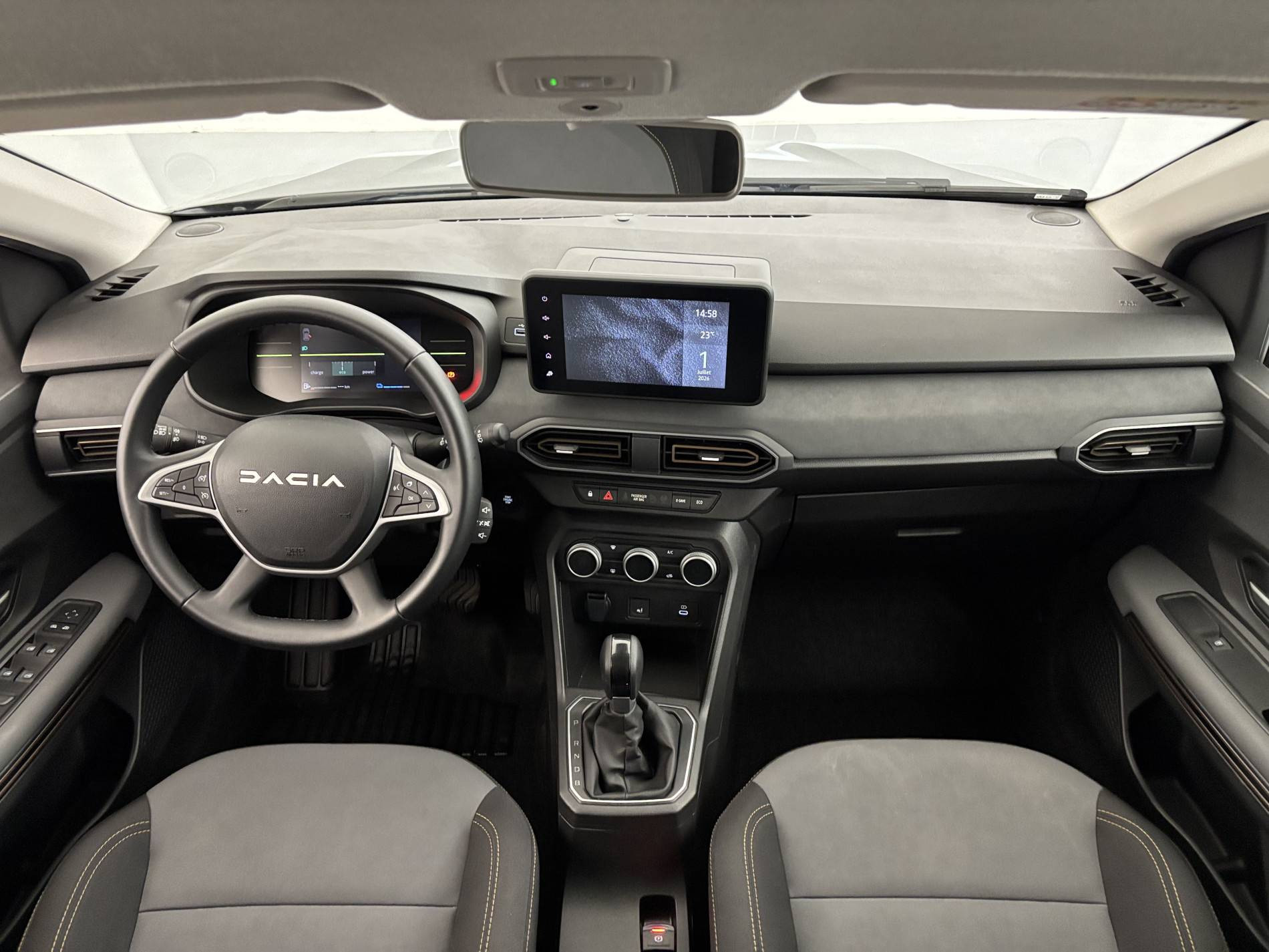 Vente en ligne Dacia Jogger  Hybrid 140 7 places GSR2 au prix de 25 890 €