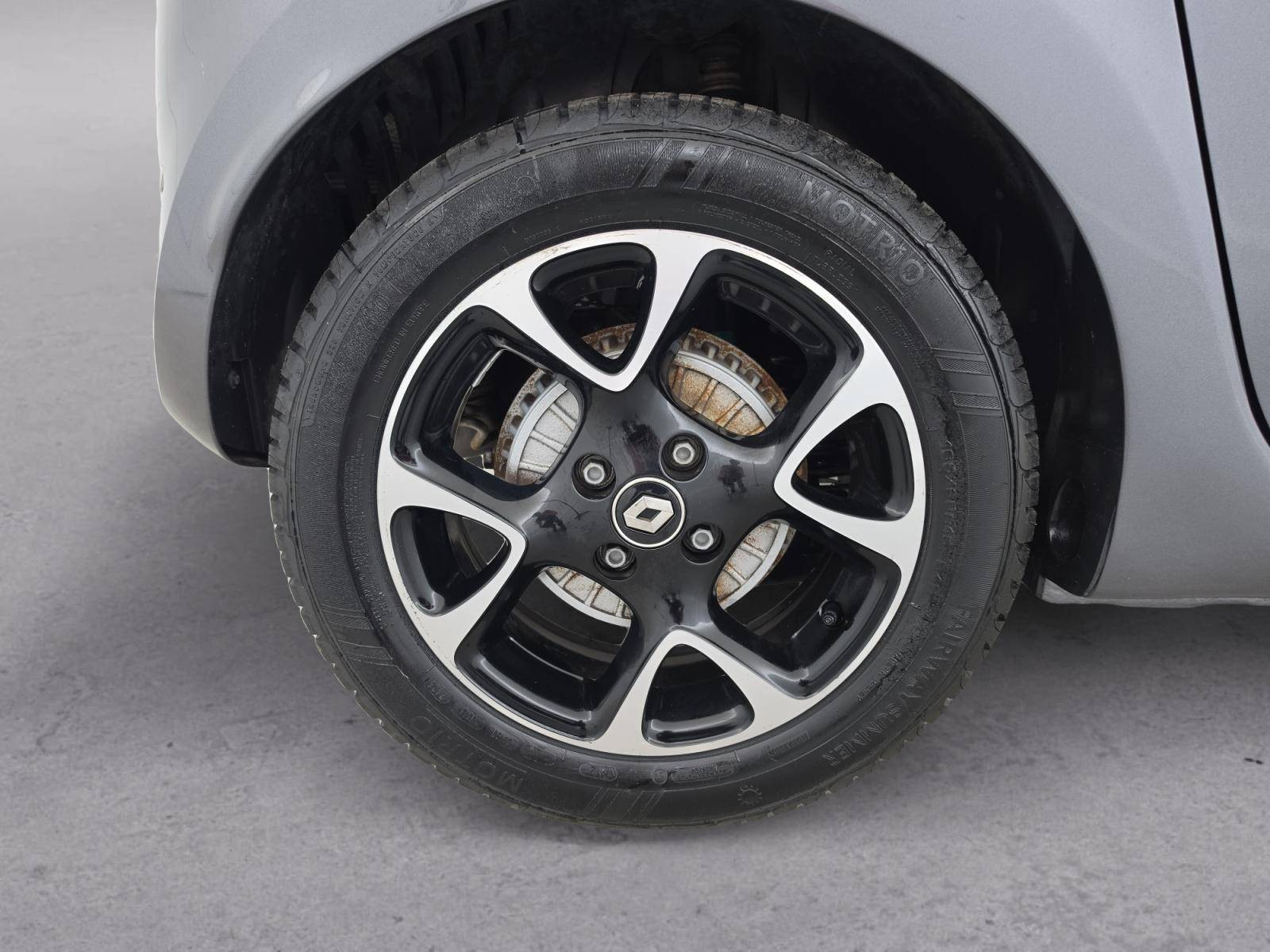 Vente en ligne Renault Twingo 3  TCe 95 au prix de 11 990 €