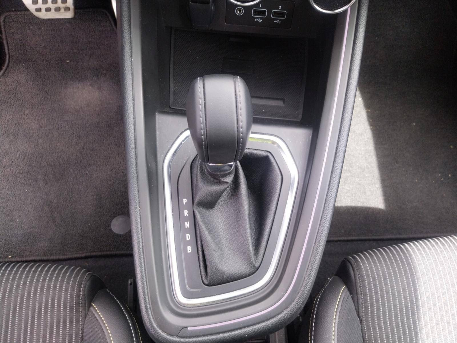 Vente en ligne Renault Clio 5 Clio E-Tech full hybrid 145 au prix de 17 990 €
